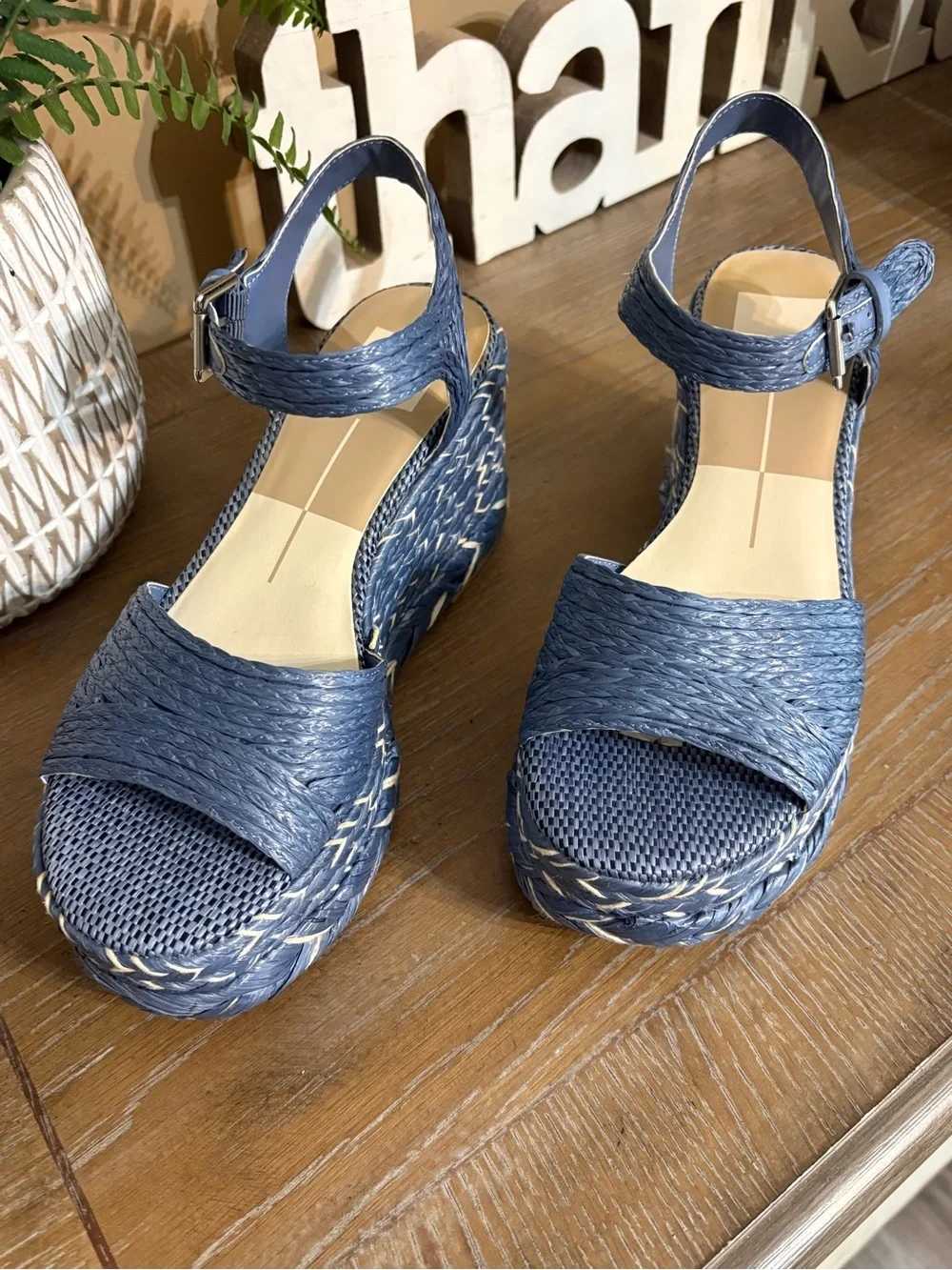 DOLCE VITA women's tiago platform raffia sandals in blue Size 7